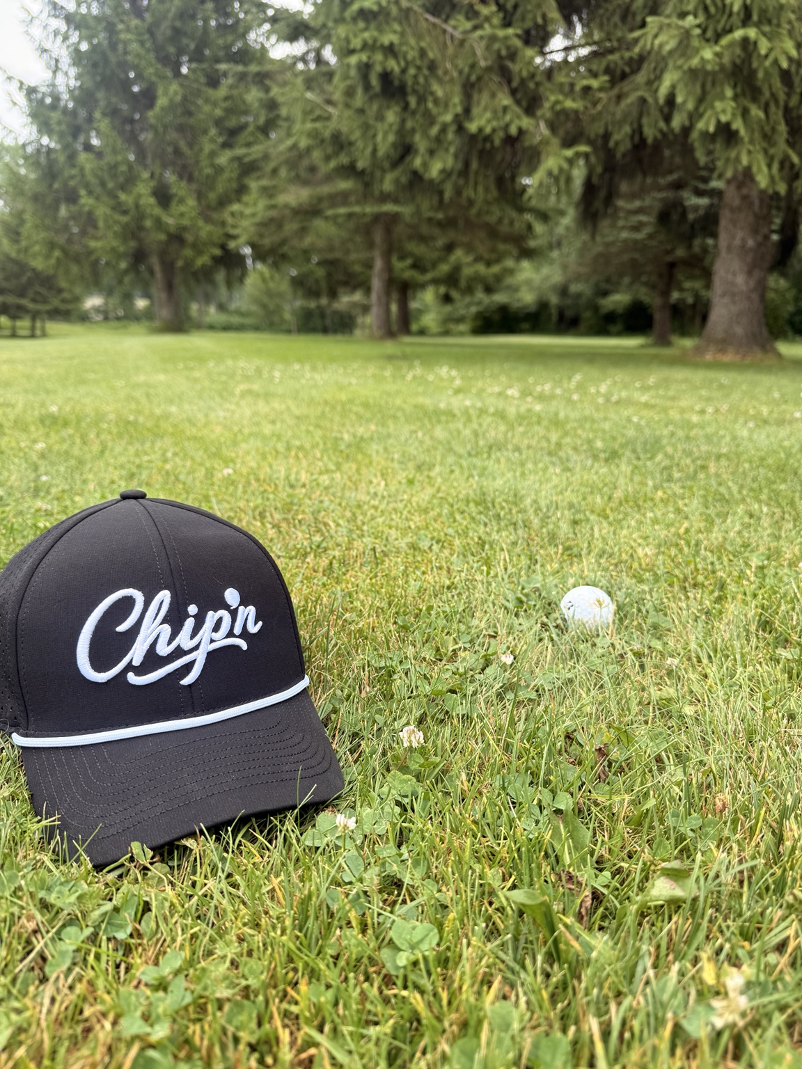 Chip’n on the golf course